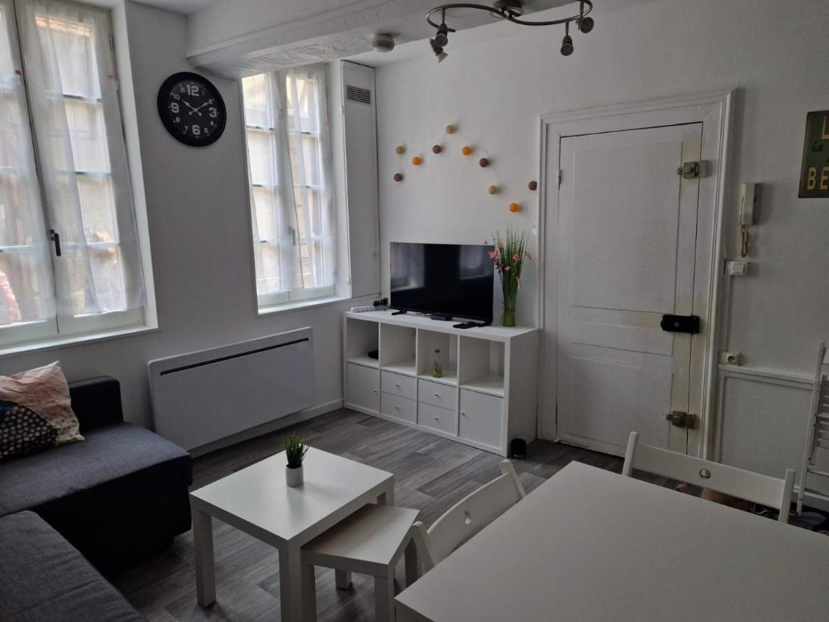 Superbe Appartement - Hypercentre - Rue Madeleine - 6 Personnes تروي المظهر الخارجي الصورة